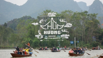 Làm ăn kinh doanh nên đi chùa nào? Cúng ngày nào để tiền vào như nước?